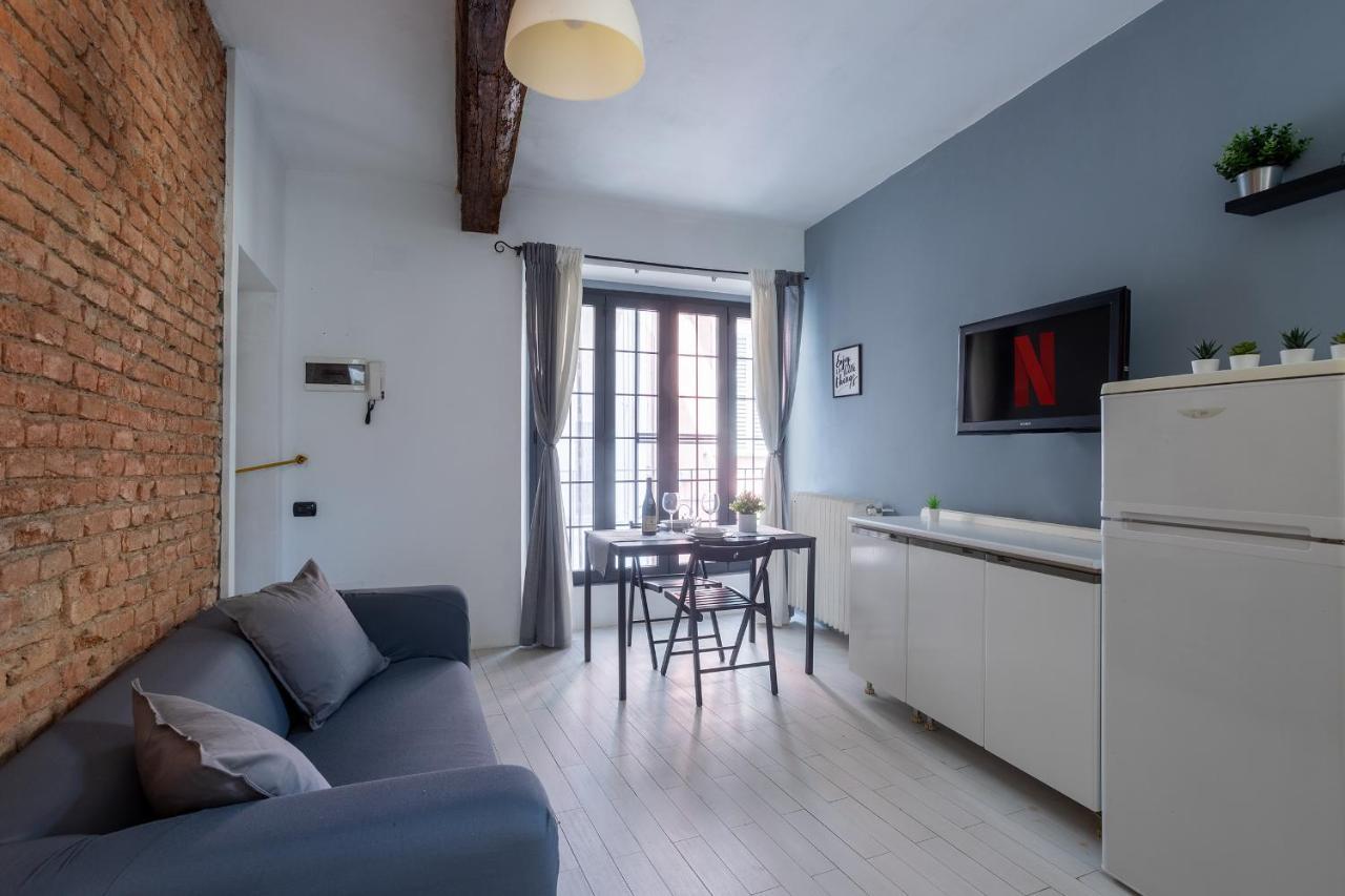 Apartamento Centro Storico • Wi-Fi, Netflix E Terrazzo Pavía Exterior foto